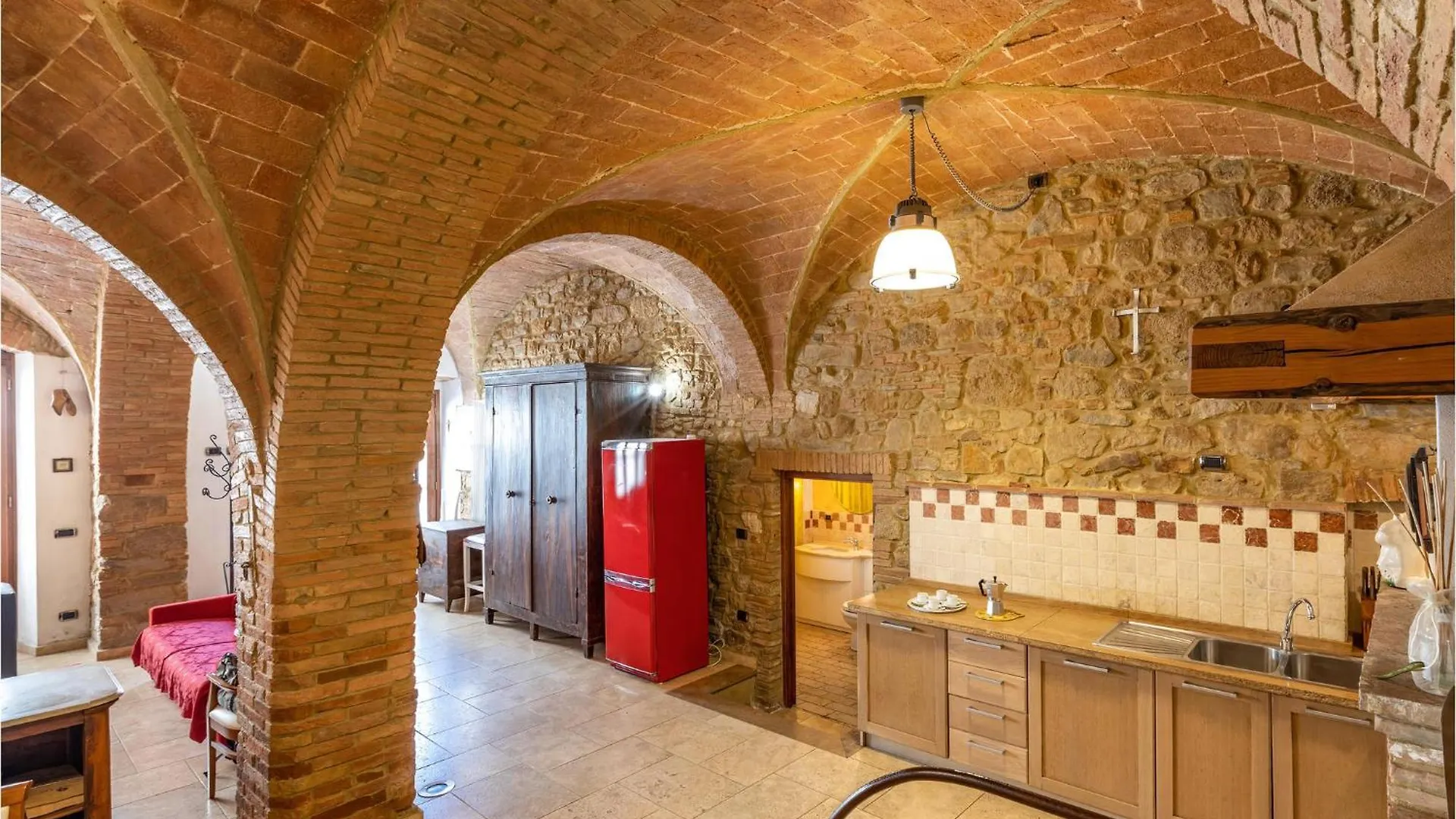 Amazing Home In Mazzolla With Wifi بيت للعطل