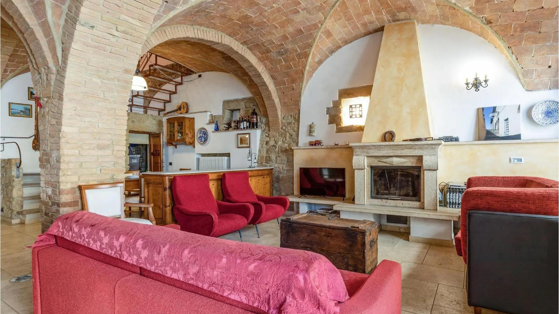 Amazing Home In Mazzolla With Wifi Италия