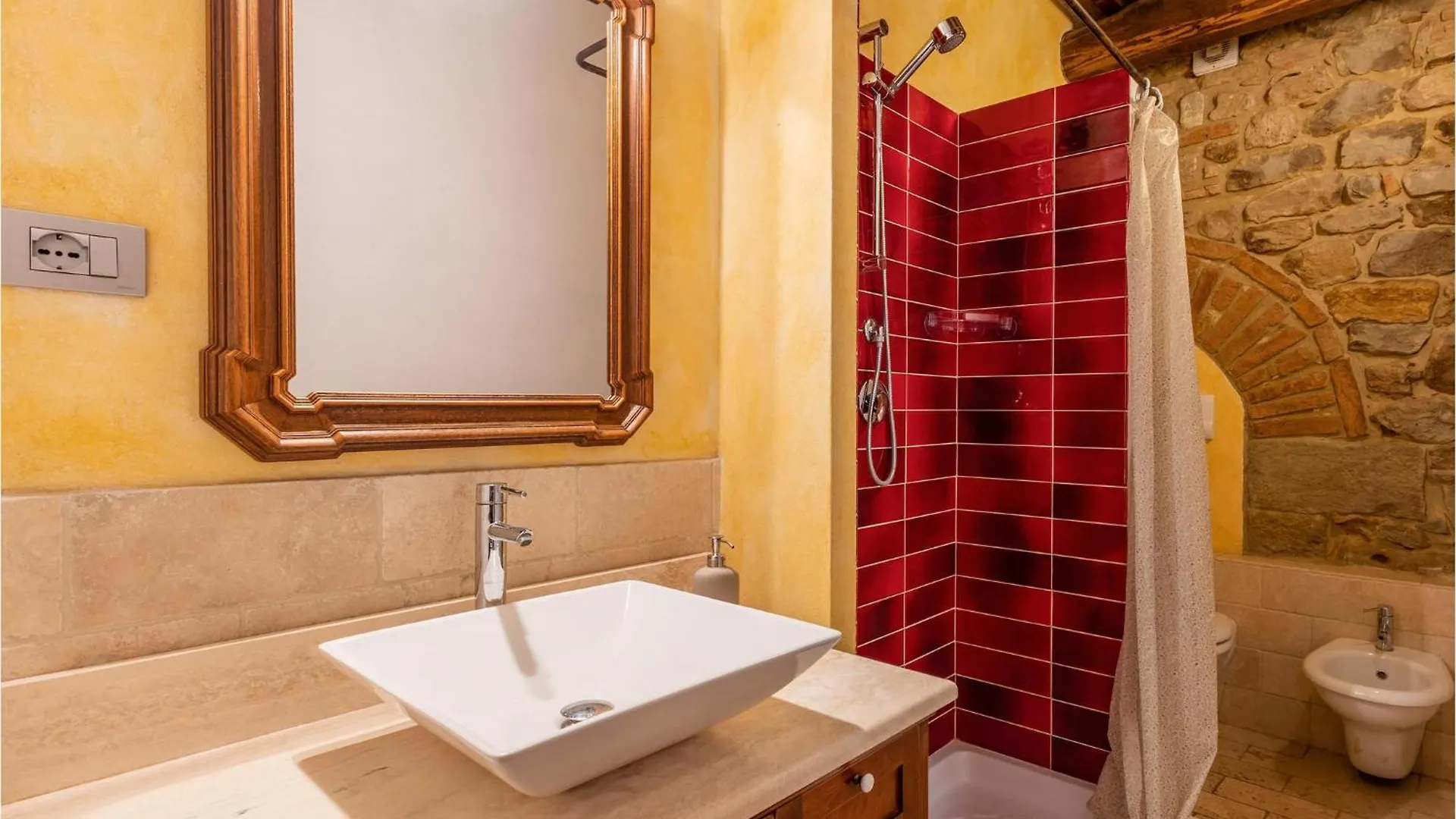Amazing Home In Mazzolla With Wifi 0*,