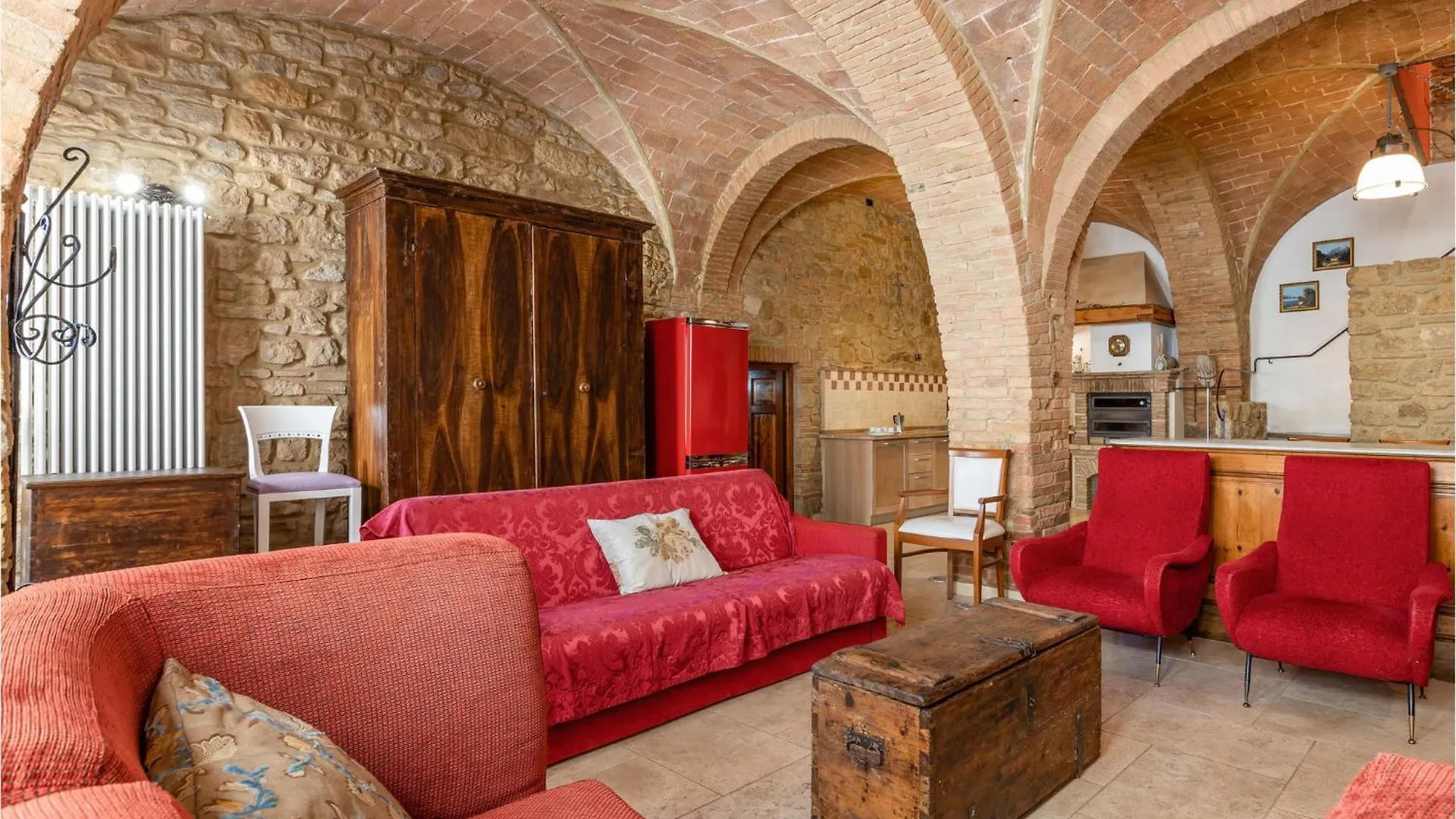Дом отдыха Amazing Home In Mazzolla With Wifi Италия